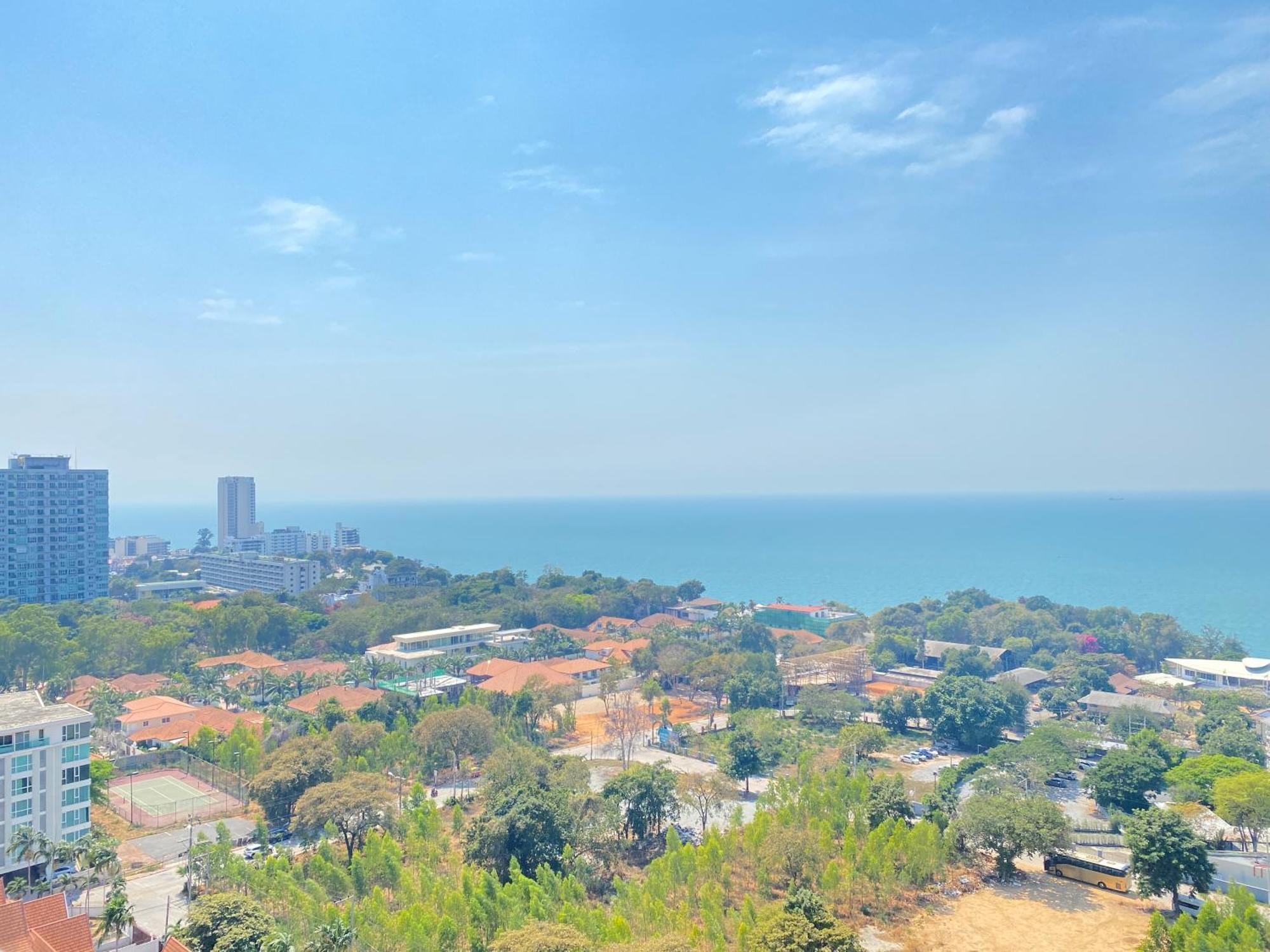 Andromeda Seaview Condo Near Beach Pattaya Bagian luar foto